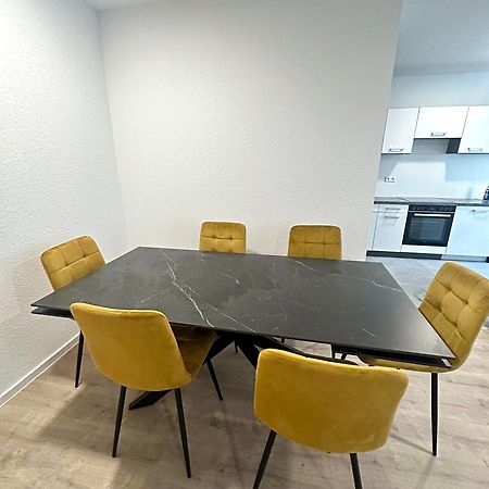 Seductive Apt, With High Class Stuttgart Eksteriør billede